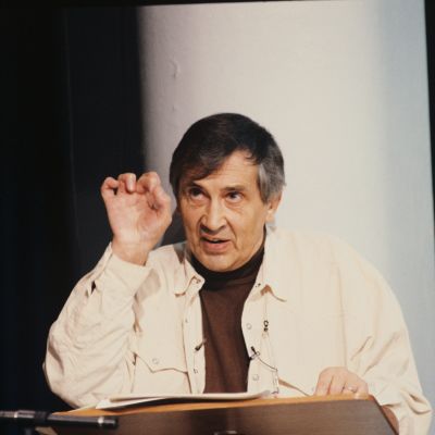 Einojuhani Rautavaara vuonna 1992.