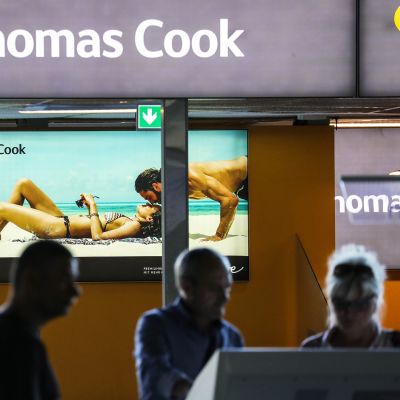 Thomas Cook -matkatoimiston tiski Frankfurtin lentokentällä kesäkuussa.