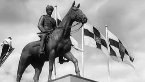 Mannerheimin patsas paljastettiin 4.6.1960.