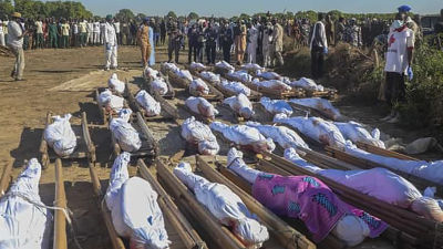 I november 2020 begravdes 43 lantarbetare i Zabarmari, i delstaten Borno. De hade dödats av Boko Haram.