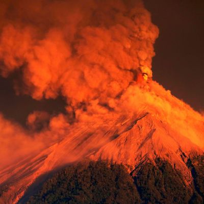 Kuva Fuego-tulivuoresta purkautumassa 19. marraskuuta 2018.