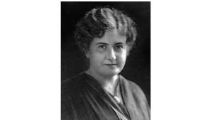 Italialainen Maria Montessori oli historian ensimmäisiä naislääkäreitä. Hän väitteli v. 1896 Rooman Sapienza-yliopistosta lääketieteen tohtoriksi Italialainen Marìa Montessori oli historian ensimmäisiä naislääkäreitä.