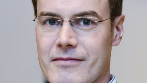 Marco Nilsson är terrorismforskare vid Jönköpings universitet. Han tror inte att antalet terrorister i sig håller på att öka utan att det är de ideologiska grunderna och hur man motiverar sitt agerande som förändras och nya rörelser uppstår, så som exempelvis incelrörelsen. marco nilsson