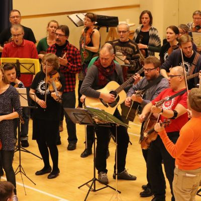 Orivesi All Stars esiintymässä