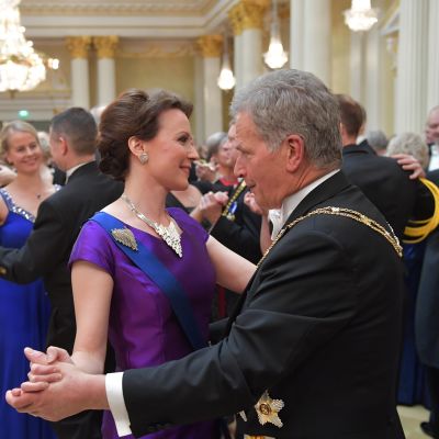 Presidenttipari tanssii, Itsenäisyyspäivän Juhlavastaanotto Presidentinlinnassa vuonna 2016