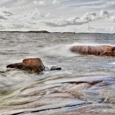Itämerta Hangon Tulliniemessä.