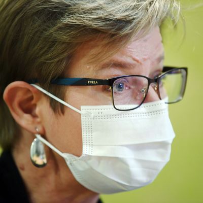 Ympäristöministeri Krista Mikkonen Helsingissä 21. lokakuuta 2020.