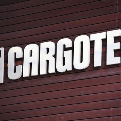 Cargotechin logo pääkonttorilla Helsingissä.