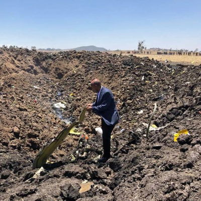 Ethiopia Airlines vd Tewolde GebreMariam vid olycksplatsen den 10 mars 2019.