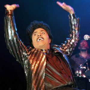 Han är en av de största rockstjärnorna genom tiderna, enligt vissa rentav den första. Little Richard år 2000.