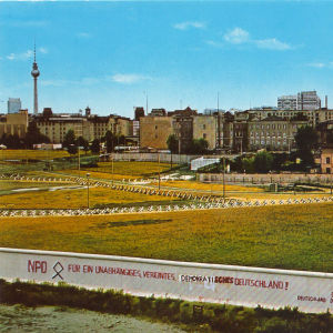 Potsdamer Platz under Berlinmurens tid