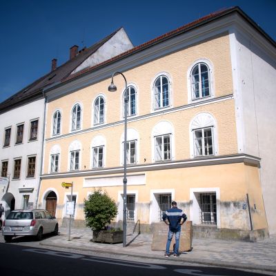 Hitlerin synnyinkoti Itävallan Braunau am Innissä.