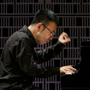 Kiinalaispianisti Tianxu An esiintyy Maj Lind -kilpailun alkuerässä.