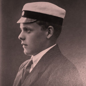 Ylioppilas Erik Hernberg 1917