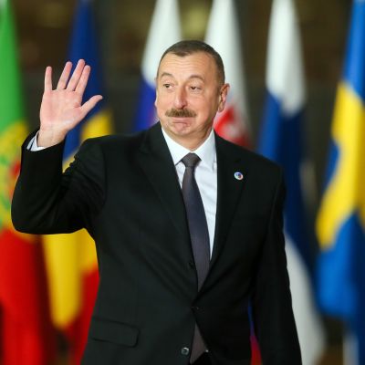 Azerbaidžanin presidentti Ilham Alijev huippukokouksessa Brysselissä.