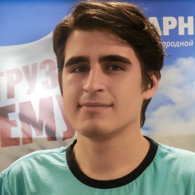 Projektipäällikkö Emil Halikov