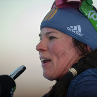 Krista Pärmäkoski lähikuvassa.