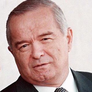 Islam Karimov föddes 1938, växte upp på barnhem och utbildade sig till ingeniör. Bilden är från 1998. Uzbekistans avlidne president Islam Karimov 1998.