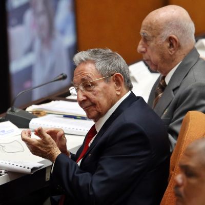 Presidentti Raúl Castro osallistui kansalliskokouksen istuntoon keskiviikkona.