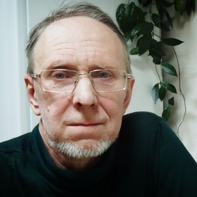 Kirill Popov on ihmisoikeusaktivisti, joka istui vankilassa ja vankileirillä 1985-1987.