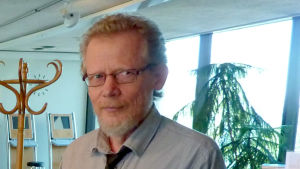 Dan Holm visste inte att familjen Nelin-Cronström samlade konst, fast Elin Nelin ofta besökte vernissage och konstutställningar på museet. Dan Holm