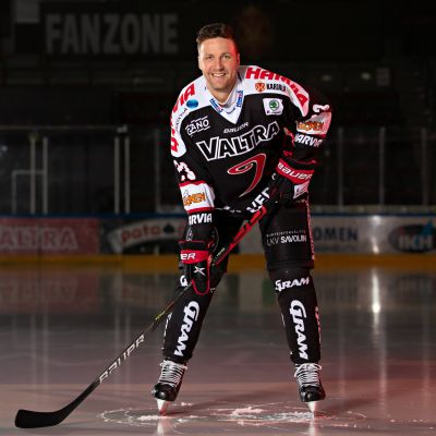 Ossi Louhivaara