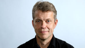 Ooperalaulaja, Svenska Kulturfondenin toimitusjohtaja Sören Lillkung