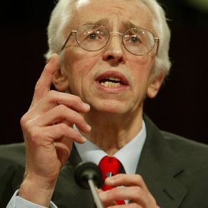 Den amerikanska kärnfysikern Siegfried Hecker avslöjade år 2010 bl.a att Nordkorea har en toppmodern anläggning för höganrikat uran i Yongbyong Den amerikanska kärnfysikern Siegfried Hecker avslöjade år 2010 bl.a att Nordkorea har en toppmodern anläggning för höganrikat uran i Yongbyong