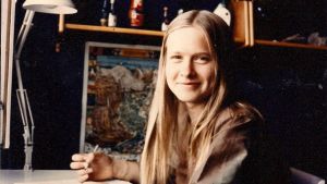"Det var ett pågående samtal under hela min uppväxt", berättar Moira von Wright om att växa upp i en intellektuell akademikerfamilj. ung moira von wright