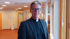 Jockum Krokfors är kyrkoherde i Jakobstads svenska församling. Kyrkoherde Jockum Krokfors.