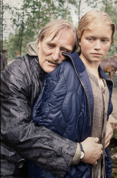 Åke Lindman och Ulrika Hansson (Britta) vid filmningen av Din vredes dag, 1991