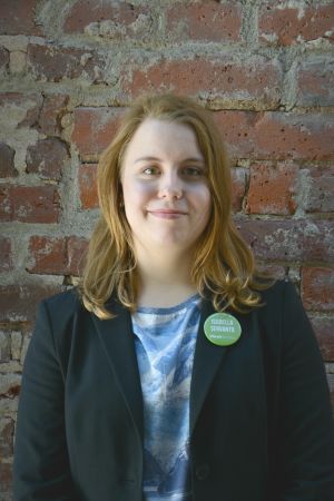 Isabella Servanto ställer upp för De gröna i kommunalvalet 2017. Isabella Servanto ställer upp för De gröna i kommunalvalet 2017.