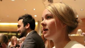 Centerns Katri Kulmuni var en av dem som svarade på journalistelevernas frågor under Politiker non-stop. Katri Kulmuni