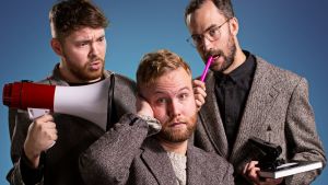 Max, Simon och Axel är Lägsta domstolen En pärmbild för podden Lägsta domstolen med Max Rantakangas, Simon Karlsson och Axel Brink.