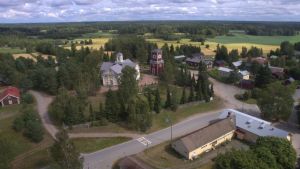 Ahlainen, på svenska Vittisbofjärd Vittisbofjärd, på finska Ahlainen.
