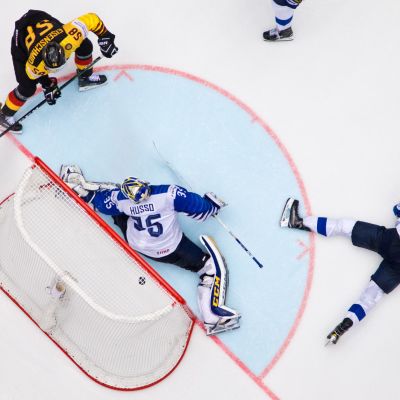 Markus Eisenschmid maali Ville Husso Markus Nutivaara