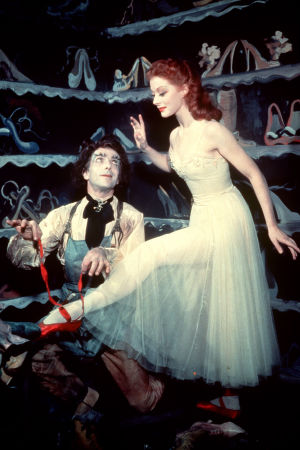 Punaiset kengät. Elokuva vuodelta 1948.