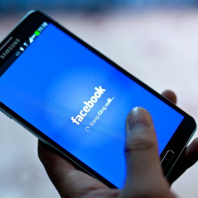 Espanjan tietosuojavaltuutettu määräsi Facebookille sakot maan tietosuojalakien rikkomisesta.