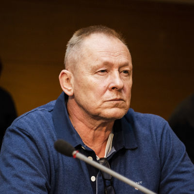 Kuvassa on Keijo Vilhunen Helsingin käräjäoikeudessa syyskuussa 2020.