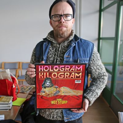Vilunki 3000 eli Mika Viljakainen esittelee työtään.