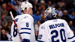 Aki Berg och Ed Belfour var lagkamrater i Toronto under tre säsonger. Aki Berg och Ed Belfour var lagkamrater i Toronto under tre säsonger.