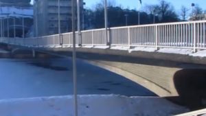 Turun Myllysilta talvella