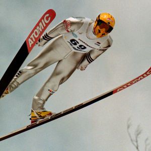 Janne Ahonen lentomäen MM-kisoissa vuonna 2000.
