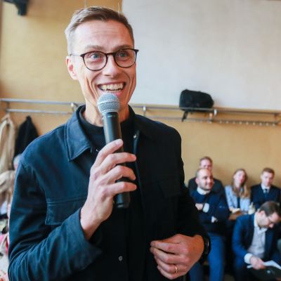 Alexander Stubb esitteli vaaliohjelmaansa Brysselissä 17. lokakuuta.