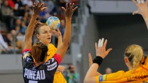 Rostov-Don har förlorat två gånger mot Metz i år. Anna Vyakhireva från Rostov-Don i en Champions Leugue-match hösten 2018.