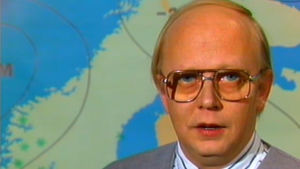 Meteorologi Erkki Nysten ennustaa säätä 1986.