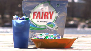 Fairy Platinum tuntui jopa maistuvan lautasella.