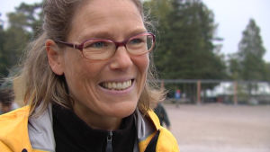 Klassläraren Johanna Pipping-Arrakoski. Johanna Pipping-Arrakoski, klasslärare i Mattlidens skola i Esbo.
