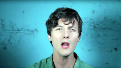 Deerhunter i videon till låten "Breaker".