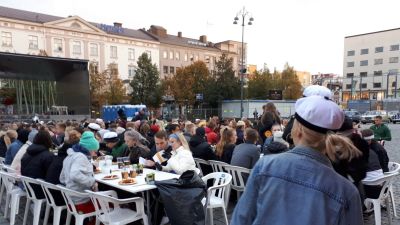 Sitz på torget i Vasa.